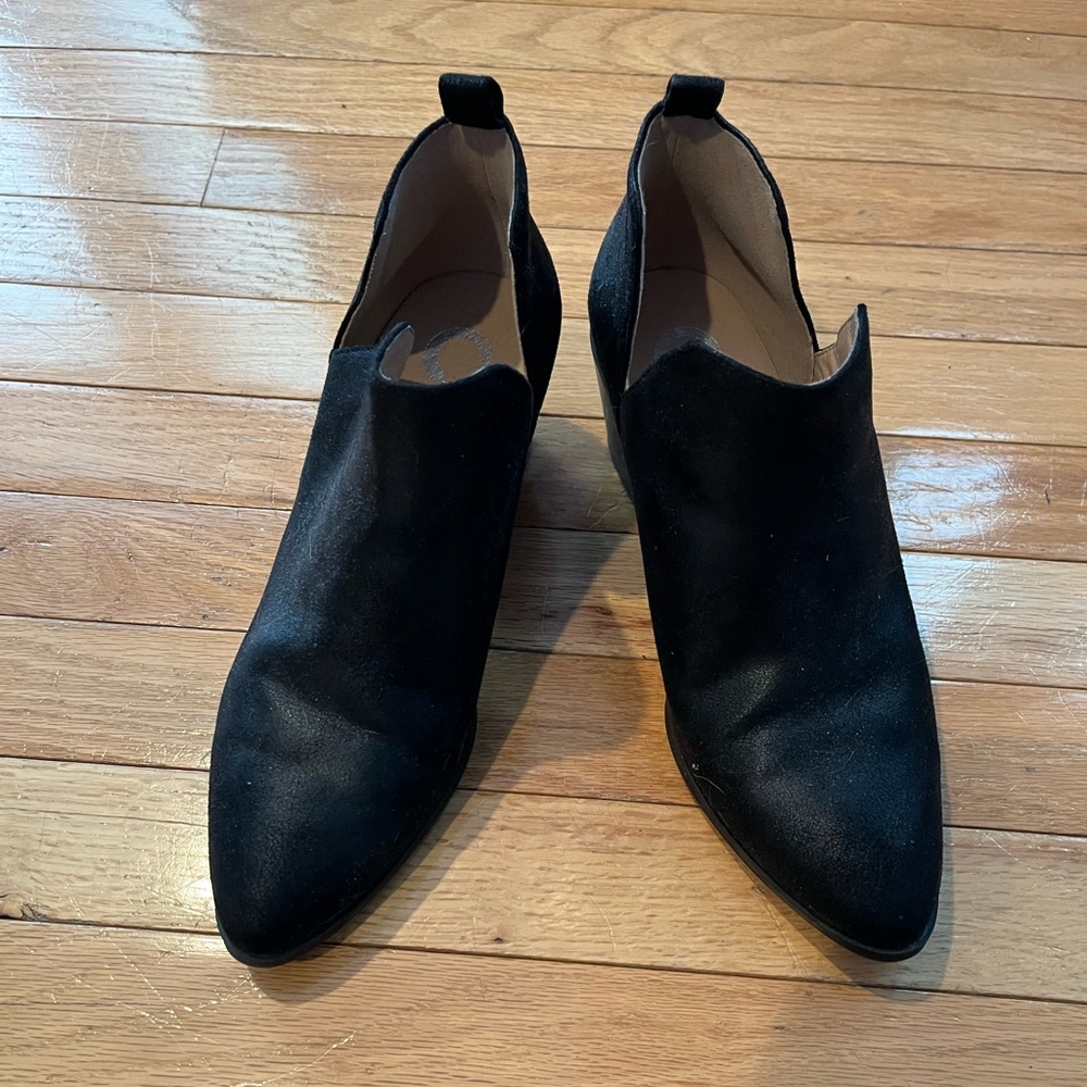 Women’s Black Booties